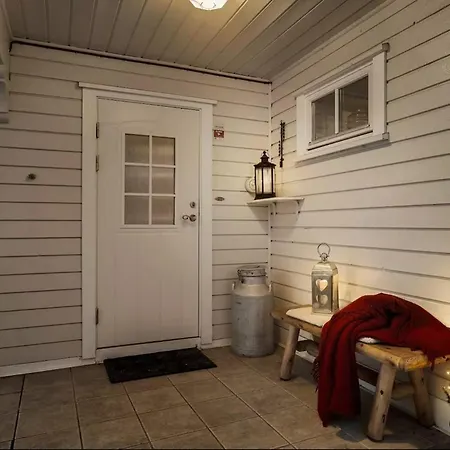 Cozy With Private Bathroom Close To Honefoss Séjour chez l'habitant