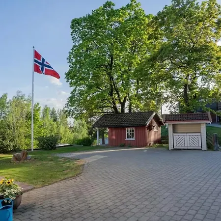 Privat bolig Cozy With Private Bathroom Close To Honefoss *